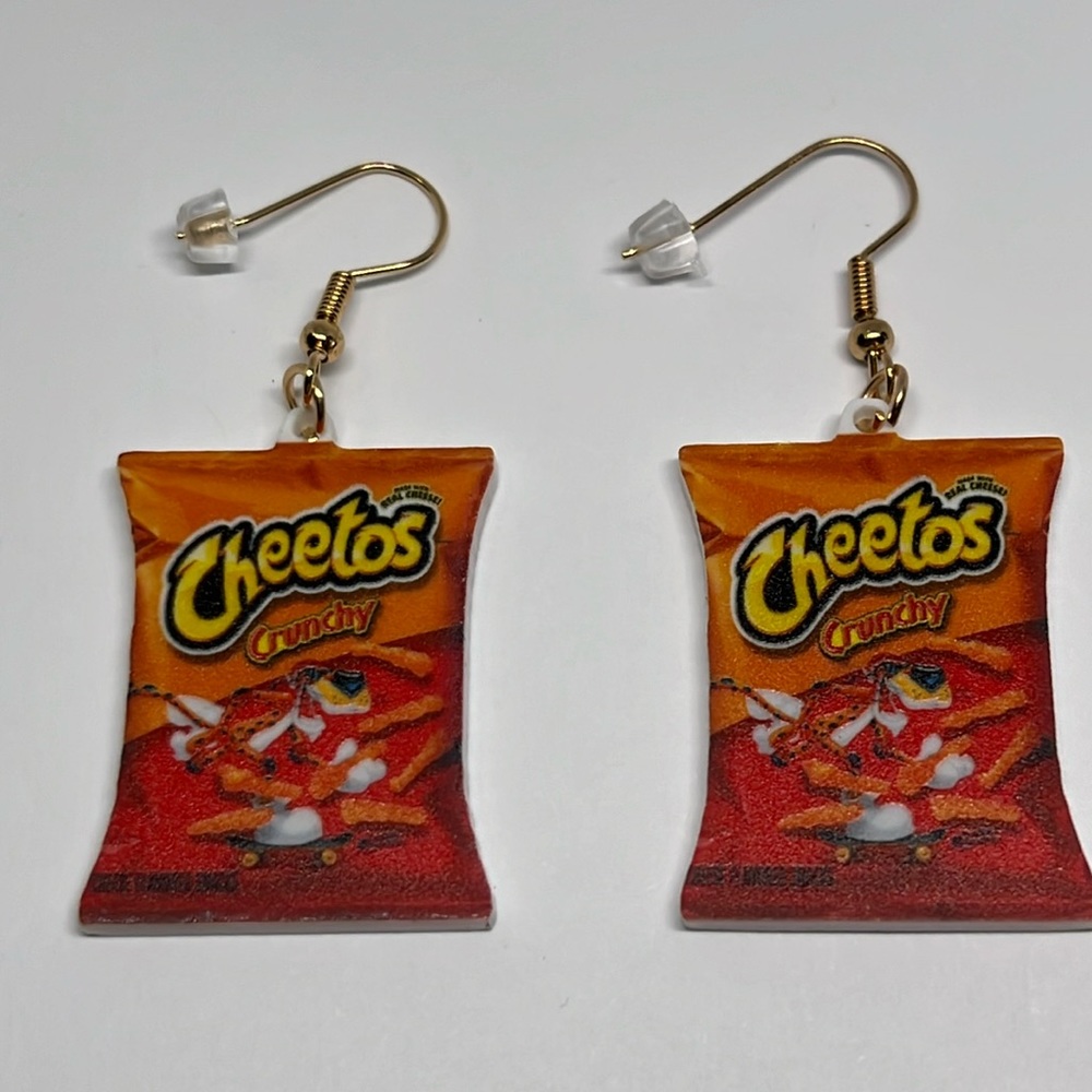 Earrings‎ snacks